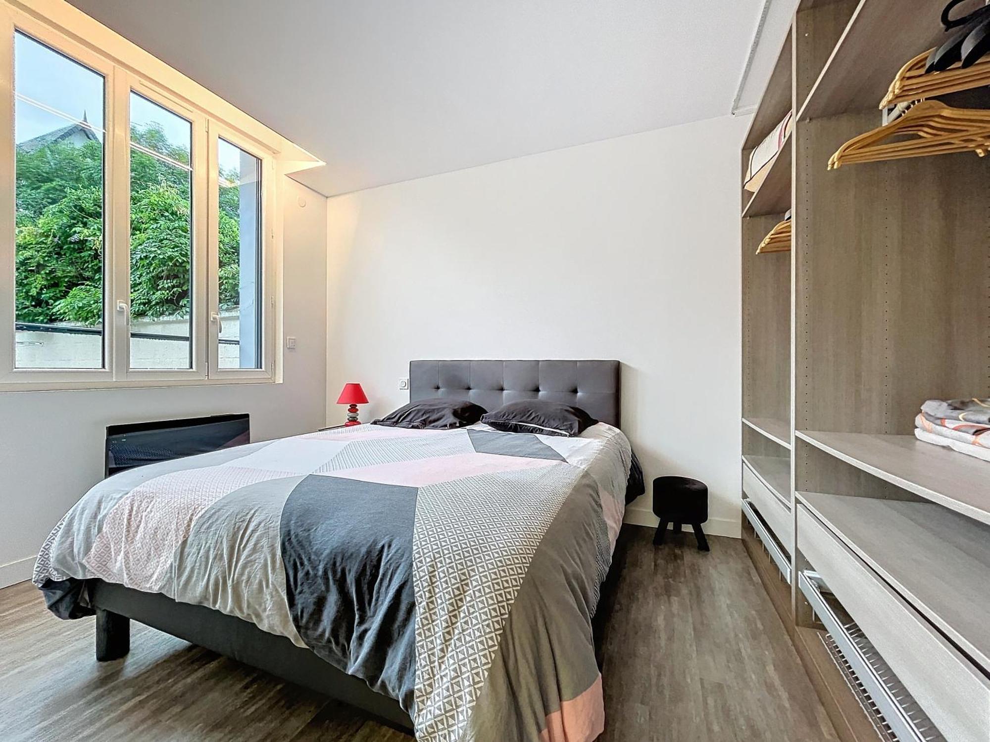 Loft Terrasse Avec Spa Proche Centre Historique Montlucon Ngoại thất bức ảnh