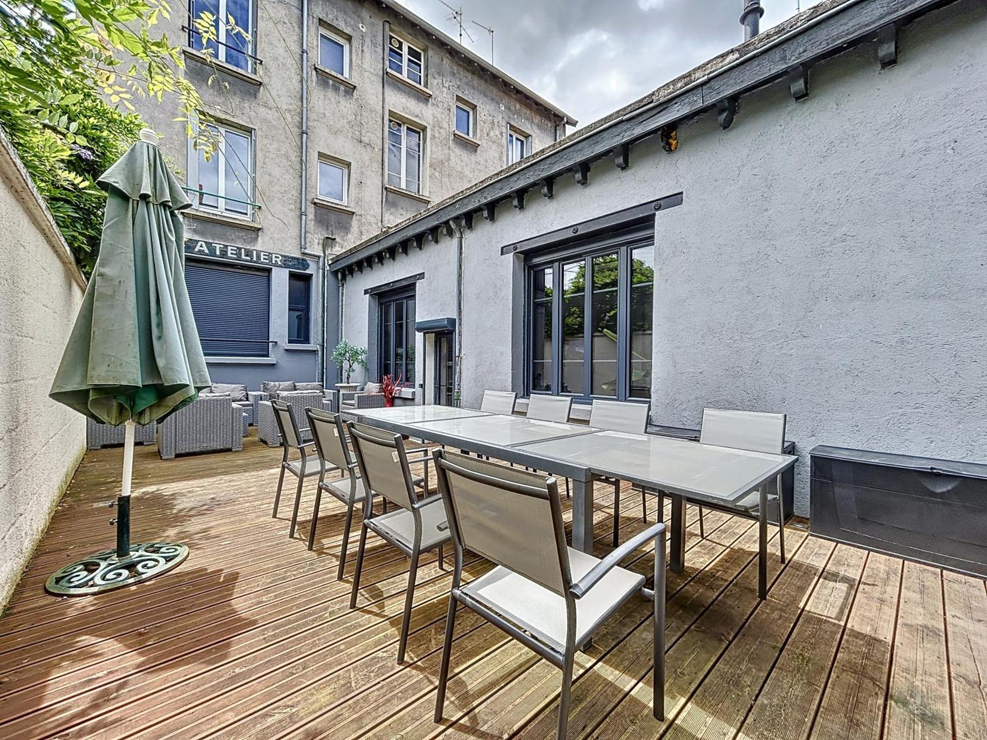 Loft Terrasse Avec Spa Proche Centre Historique Montlucon Ngoại thất bức ảnh